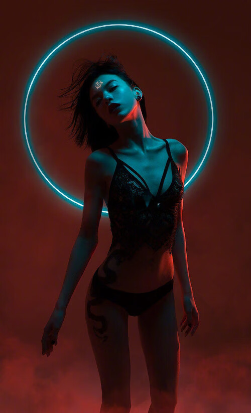 “简阳文体中心：篮球与羽毛球赛事齐头并进，精彩不断”