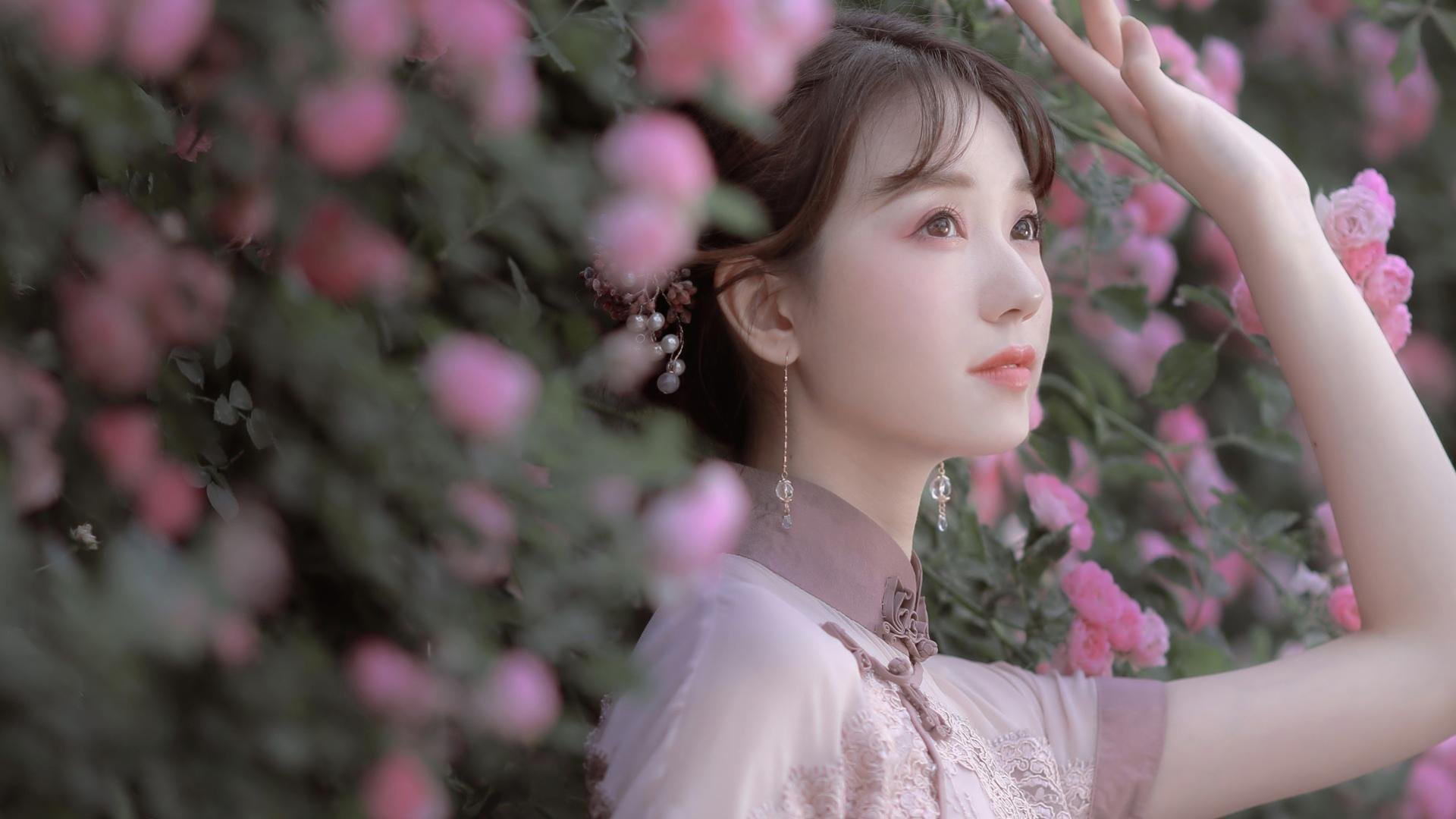 五大联赛争冠球队的防守区域战术差异分析，五大联赛各球队的关系