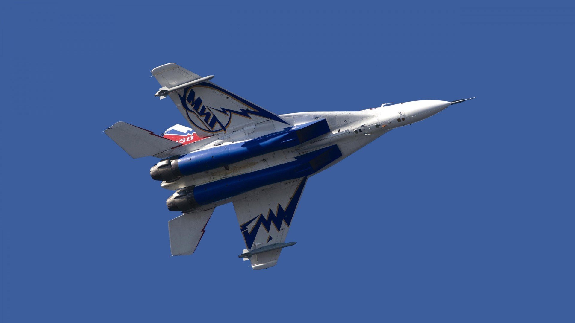 乐鱼体育网址入口-掩护后球员的节奏延续是否直接决定得分效率，掩护犯规怎么判罚