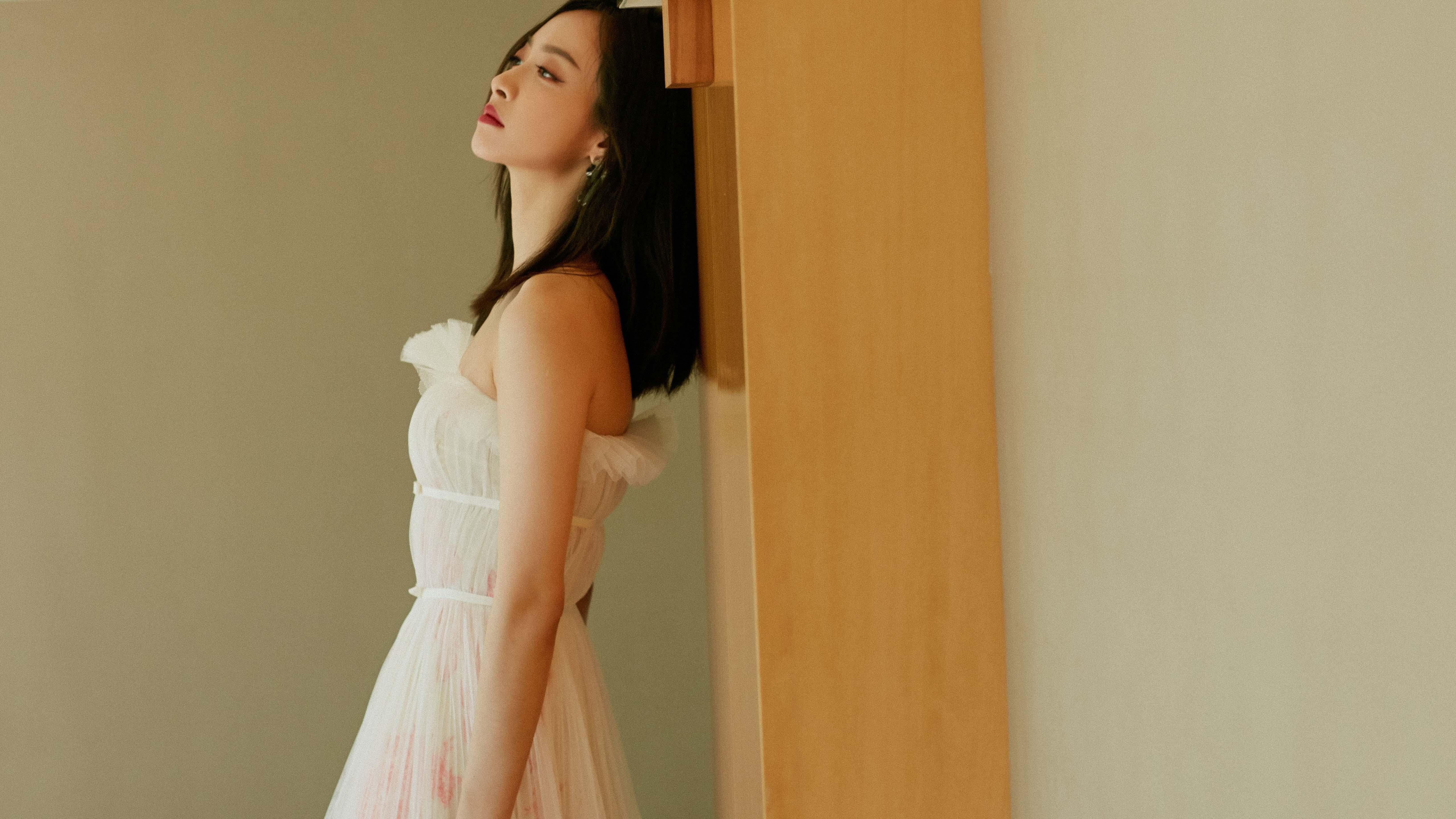 乐鱼体育网址入口-中超积分榜竞争白热化争冠与保级悬念并存，中超最终积分